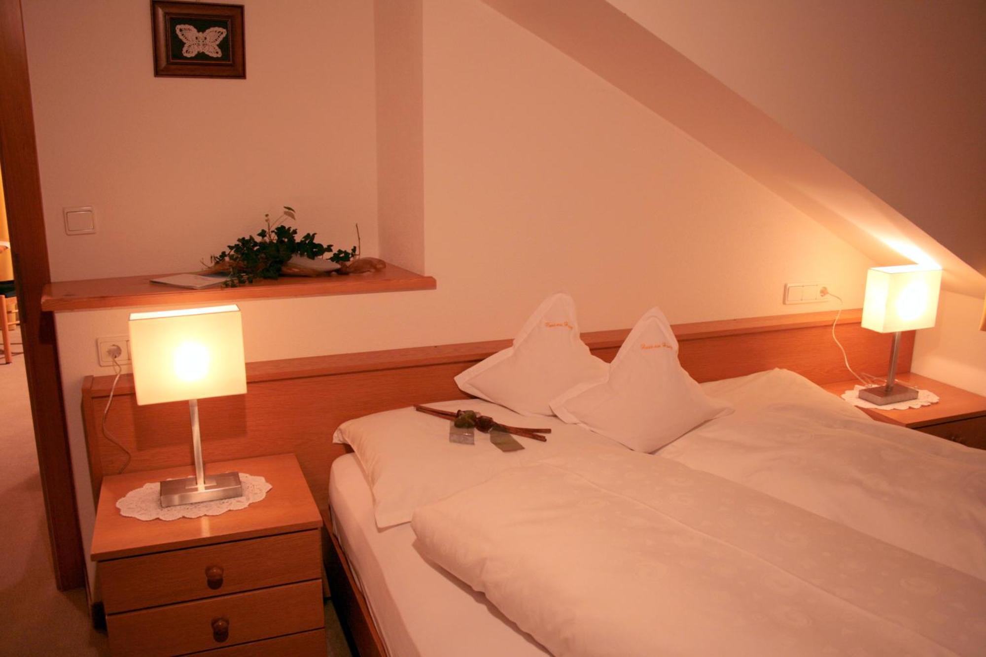 Hotel Am Hang Soprabolzano Oda fotoğraf